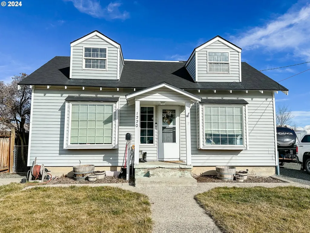 1220 Court Avenue Baker City OR 97814