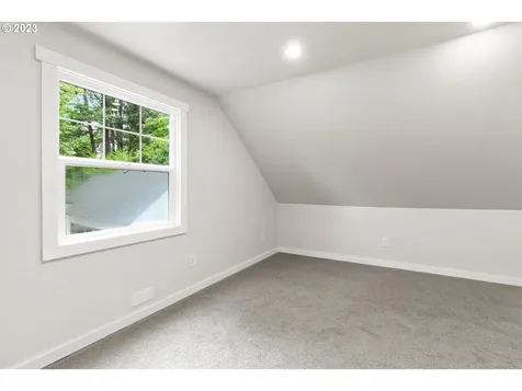 11323 SW Capitol Highway Portland OR 97219