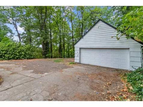11323 SW Capitol Highway Portland OR 97219