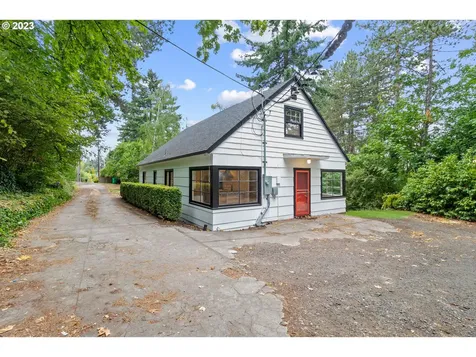 11323 SW Capitol Highway Portland OR 97219