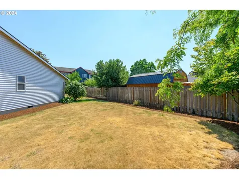 2516 NE Norton Court Mcminnville OR 97128