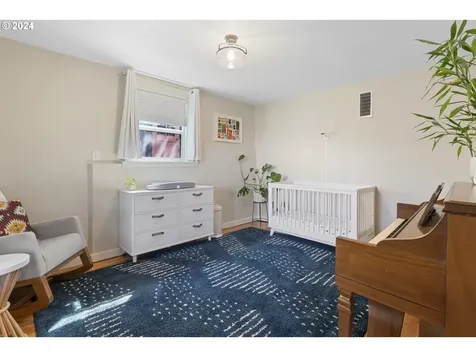 10106 NW Wilark Avenue Portland OR 97231