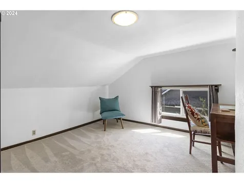 10106 NW Wilark Avenue Portland OR 97231