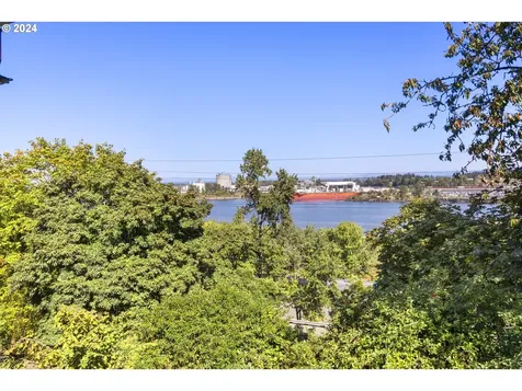10106 NW Wilark Avenue Portland OR 97231