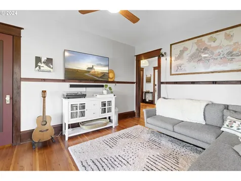 10106 NW Wilark Avenue Portland OR 97231
