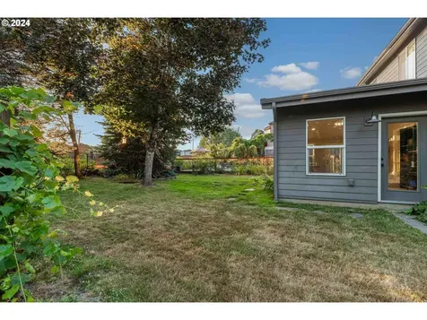 705 Nw Fremont Street Camas WA 98607