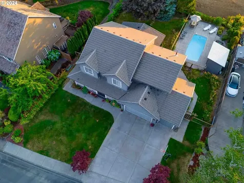 705 Nw Fremont Street Camas WA 98607