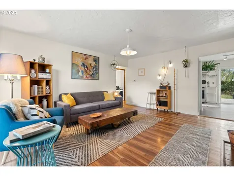 6405 NE 6th Avenue Portland OR 97211