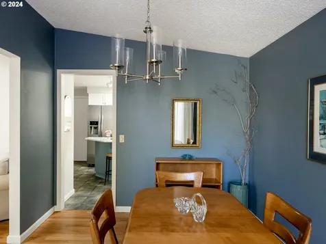 23640 Ne Holladay Street Wood Village OR 97060