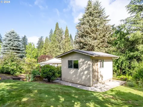 23640 Ne Holladay Street Wood Village OR 97060