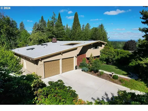 23640 Ne Holladay Street Wood Village OR 97060