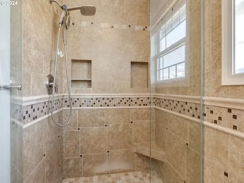 17720 SE 37th Street Vancouver WA 98683