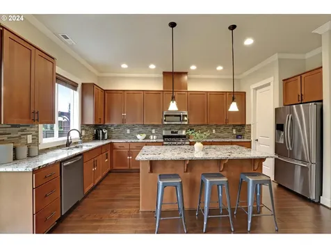 10590 NW 285th Drive North Plains OR 97133
