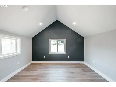 145 Kesling Street Harrisburg OR 97446
