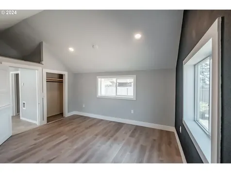 145 Kesling Street Harrisburg OR 97446