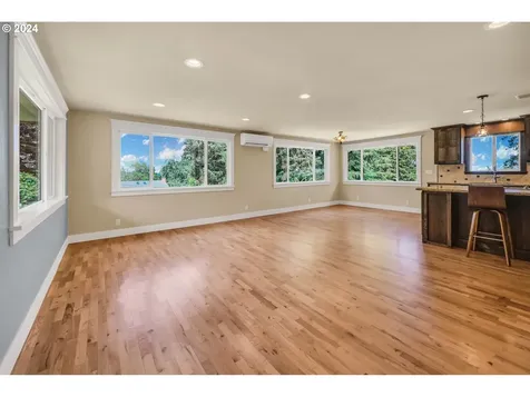 3115 W 19th Avenue Eugene OR 97405