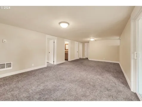 3115 W 19th Avenue Eugene OR 97405