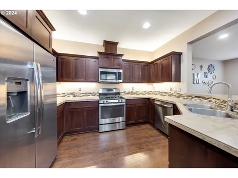 15721 SE Swift Court Clackamas OR 97015
