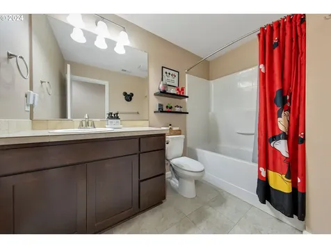 15721 SE Swift Court Clackamas OR 97015