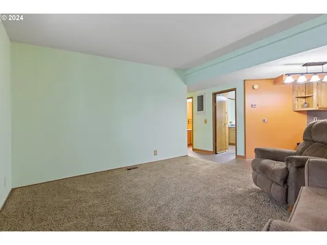 100 SW 195th Avenue Beaverton OR 97006