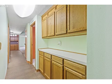 100 SW 195th Avenue Beaverton OR 97006