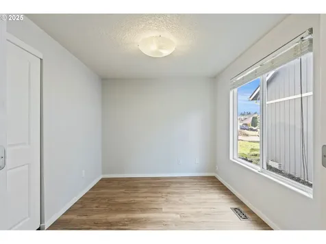 14010 NW 23rd Avenue Vancouver WA 98685