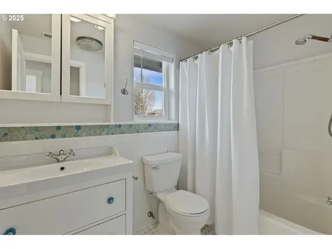 14010 NW 23rd Avenue Vancouver WA 98685