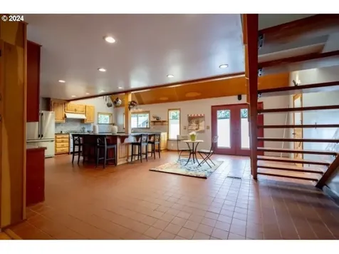 19034 Old Mehama Road SE Stayton OR 97383