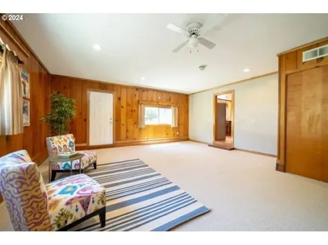 19034 Old Mehama Road SE Stayton OR 97383
