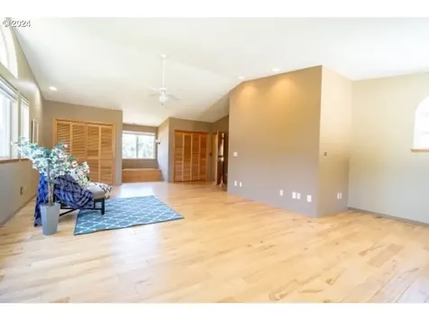 19034 Old Mehama Road SE Stayton OR 97383