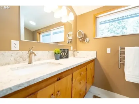 19034 Old Mehama Road SE Stayton OR 97383