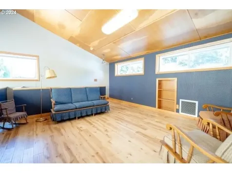 19034 Old Mehama Road SE Stayton OR 97383