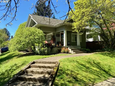 2305 Ne 41st Avenue Portland OR 97212