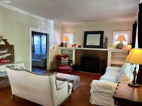 2305 Ne 41st Avenue Portland OR 97212