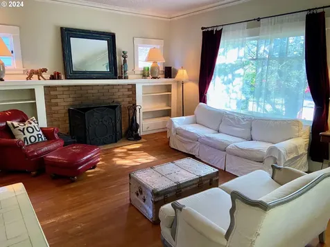 2305 Ne 41st Avenue Portland OR 97212