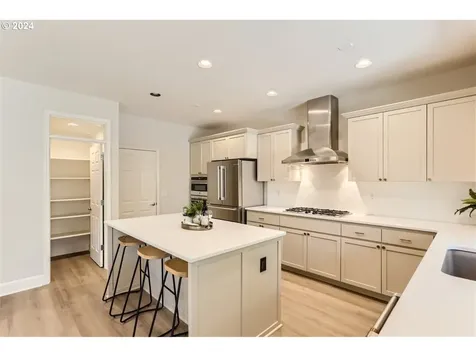 15133 Se Holland Loop Happy Valley OR 97086