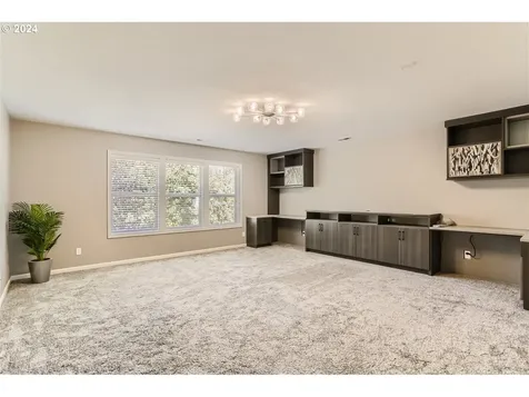 15133 Se Holland Loop Happy Valley OR 97086