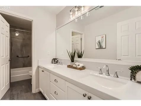 15133 Se Holland Loop Happy Valley OR 97086