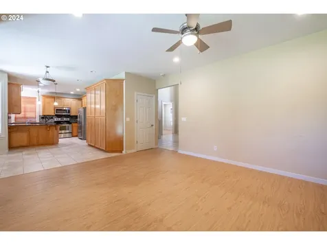 2121 Mayfly Street Lebanon OR 97355
