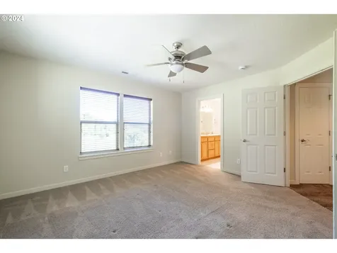 2121 Mayfly Street Lebanon OR 97355