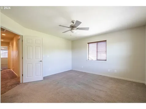 2121 Mayfly Street Lebanon OR 97355
