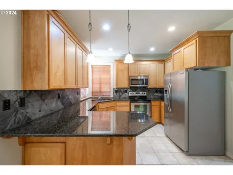 2121 Mayfly Street Lebanon OR 97355