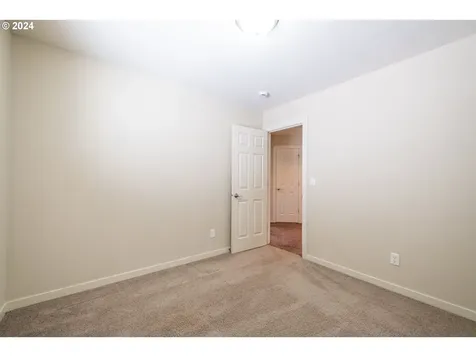 2121 Mayfly Street Lebanon OR 97355
