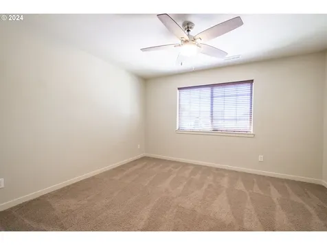 2121 Mayfly Street Lebanon OR 97355