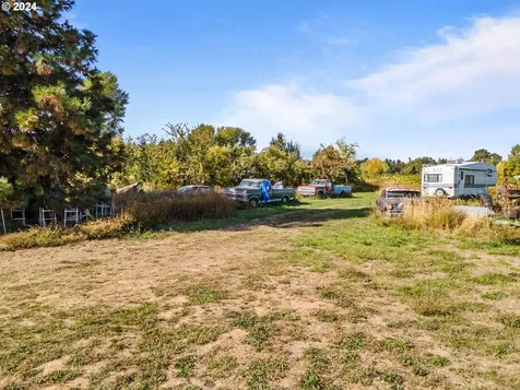 3950 Portland Drive Hood River OR 97031