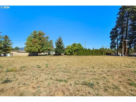 1370 Tucker Road Hood River OR 97031
