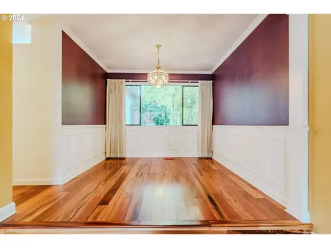 11591 SW 134th Place Portland OR 97223
