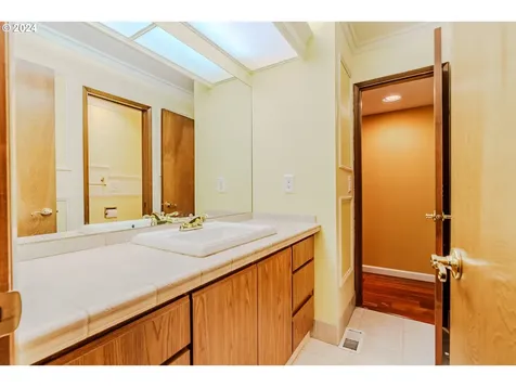 11591 SW 134th Place Portland OR 97223