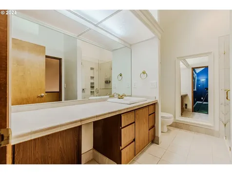11591 SW 134th Place Portland OR 97223