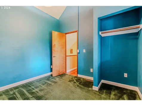 11591 SW 134th Place Portland OR 97223